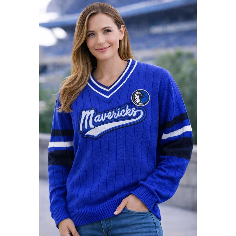 Dallas Mavericks NBA Women's Knit Sweater WEAR by Erin Andrews Blue Size L NWT